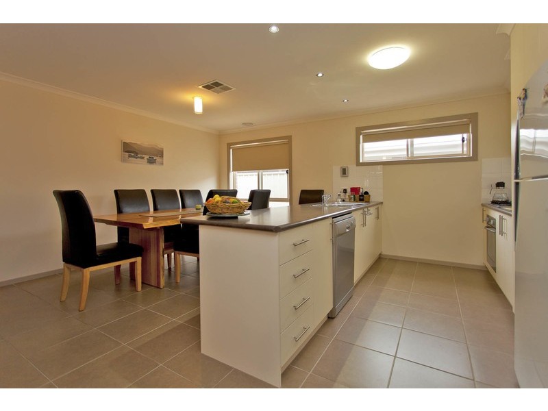 9 Hunter Street, Wodonga VIC 3690