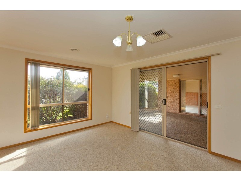 13 Dalton Avenue, Wodonga VIC 3690