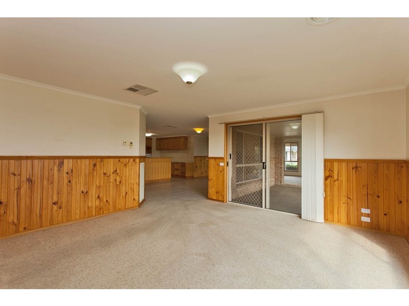 13 Dalton Avenue, Wodonga VIC 3690