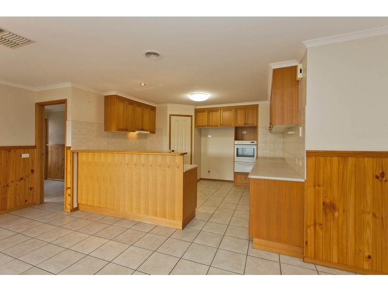 13 Dalton Avenue, Wodonga VIC 3690