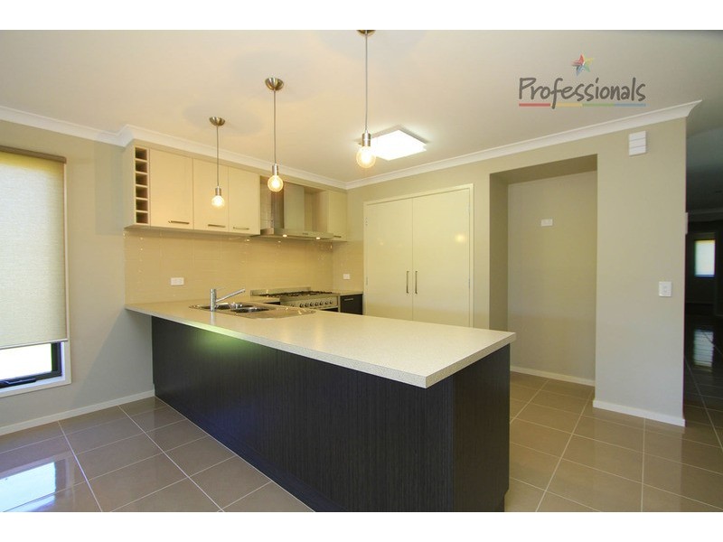2 Lauren  Place, Wodonga VIC 3690