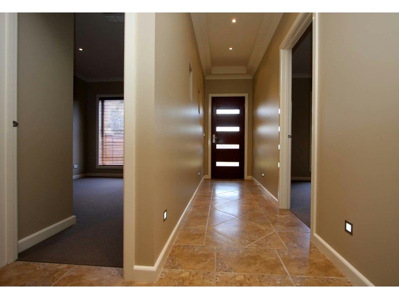 1/68 Mitchell  Street, Wodonga VIC 3690