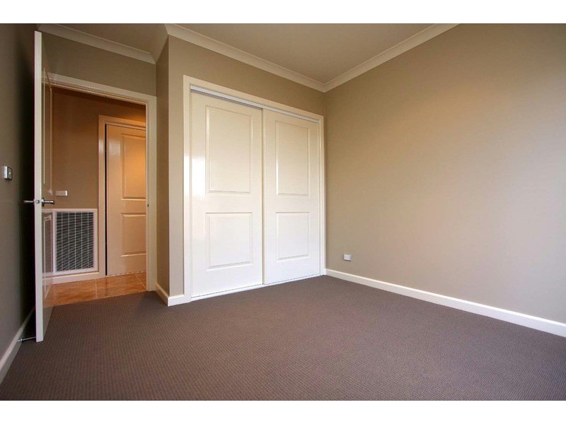 1/68 Mitchell  Street, Wodonga VIC 3690