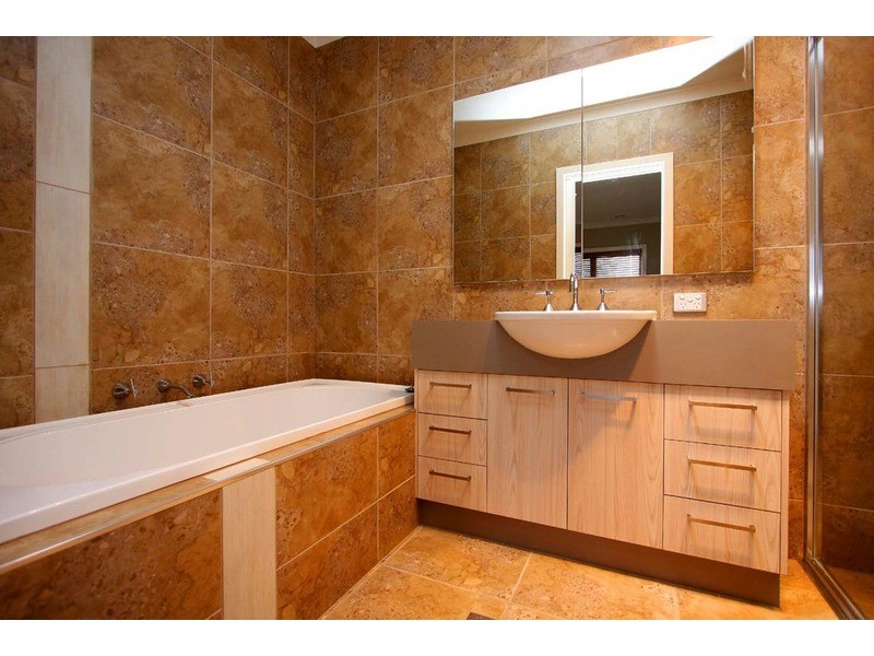 1/68 Mitchell  Street, Wodonga VIC 3690