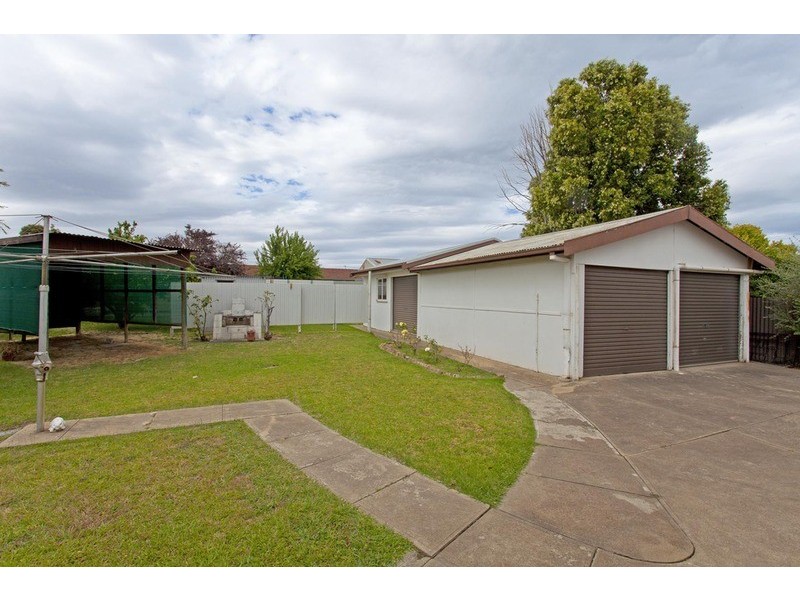 452 McDonald Road, Lavington NSW 2641