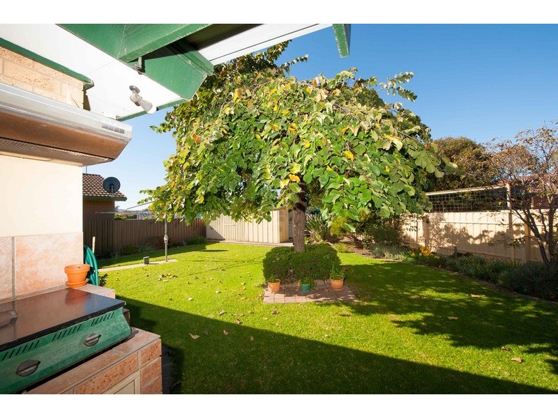 15 Highland  Crescent, West Wodonga VIC 3690