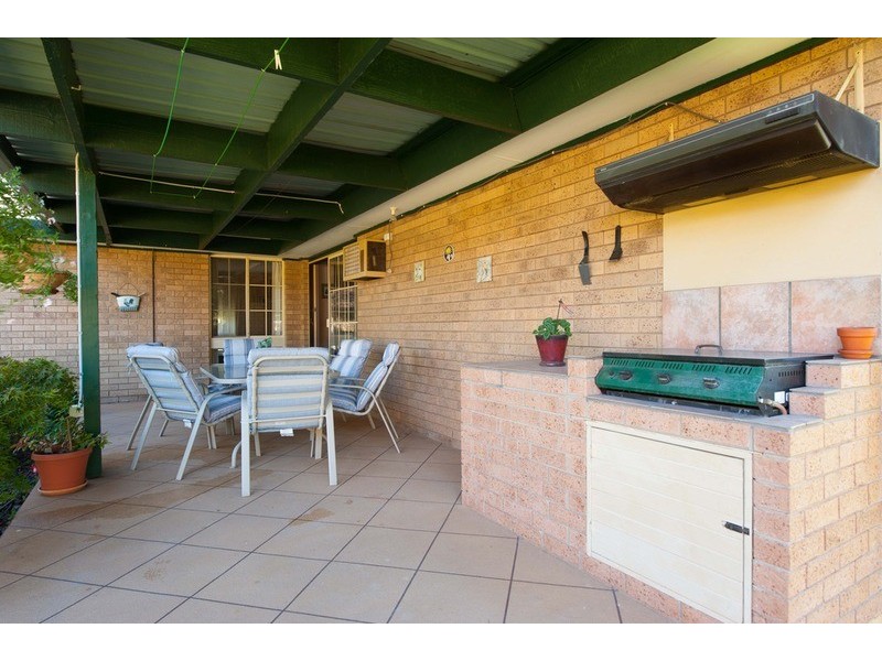 15 Highland  Crescent, West Wodonga VIC 3690