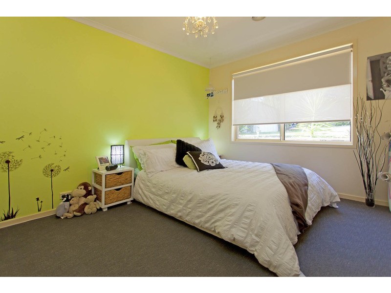 2 Irvine  Court, Wodonga VIC 3690