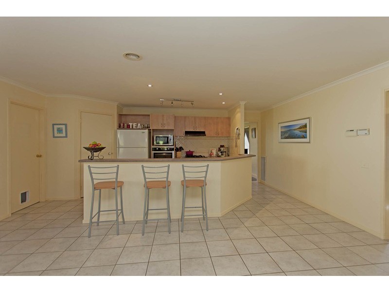 2 Irvine  Court, Wodonga VIC 3690