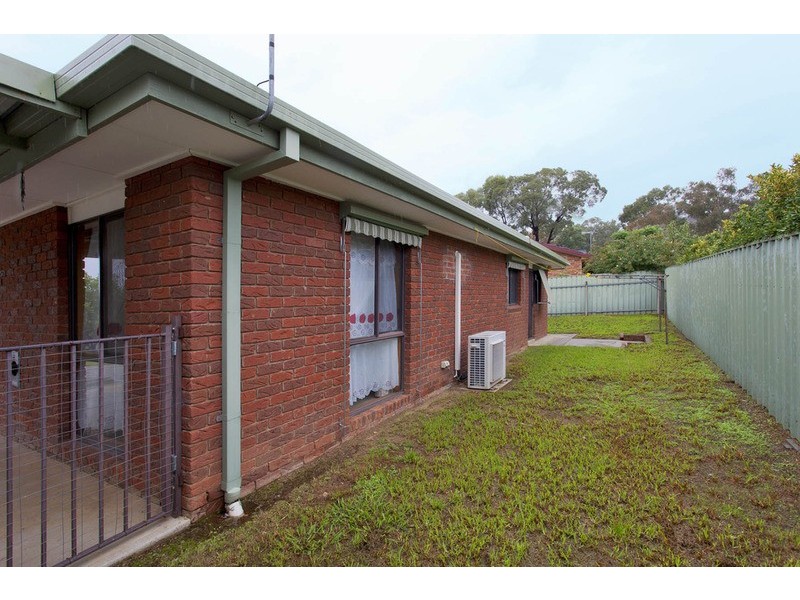 2/28 McEwen Crescent, Wodonga VIC 3690