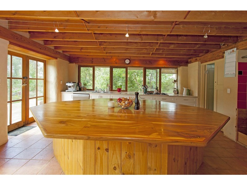 53 Pioneer  Road, Stanley VIC 3747