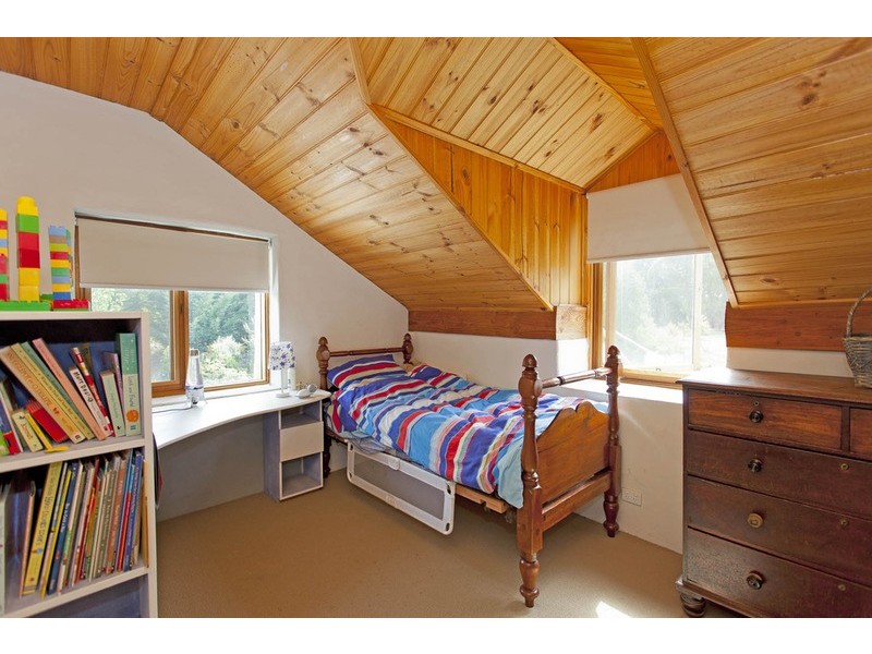 53 Pioneer  Road, Stanley VIC 3747