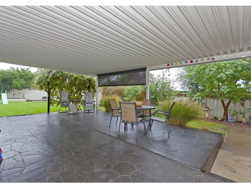 11 Kingfisher  Drive, Wodonga VIC 3690