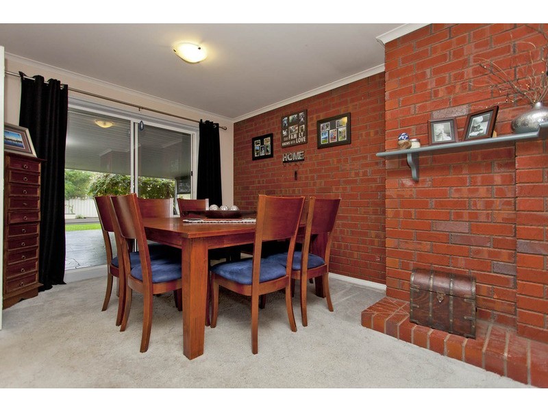 11 Kingfisher  Drive, Wodonga VIC 3690