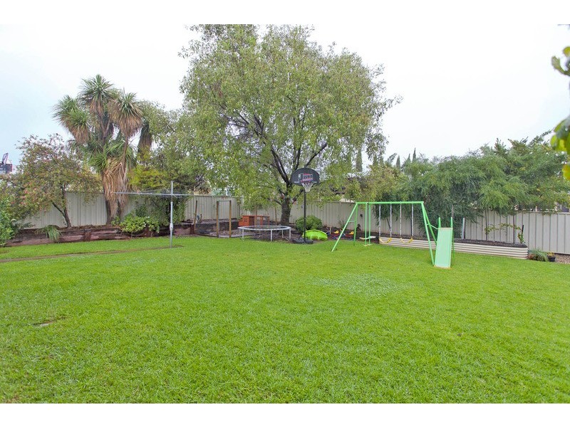 11 Kingfisher  Drive, Wodonga VIC 3690
