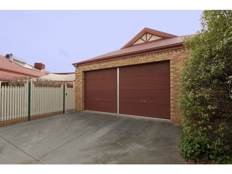 2 Glen Avon Terrace, Wodonga VIC 3690