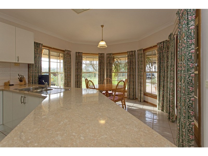 2 Glen Avon Terrace, Wodonga VIC 3690