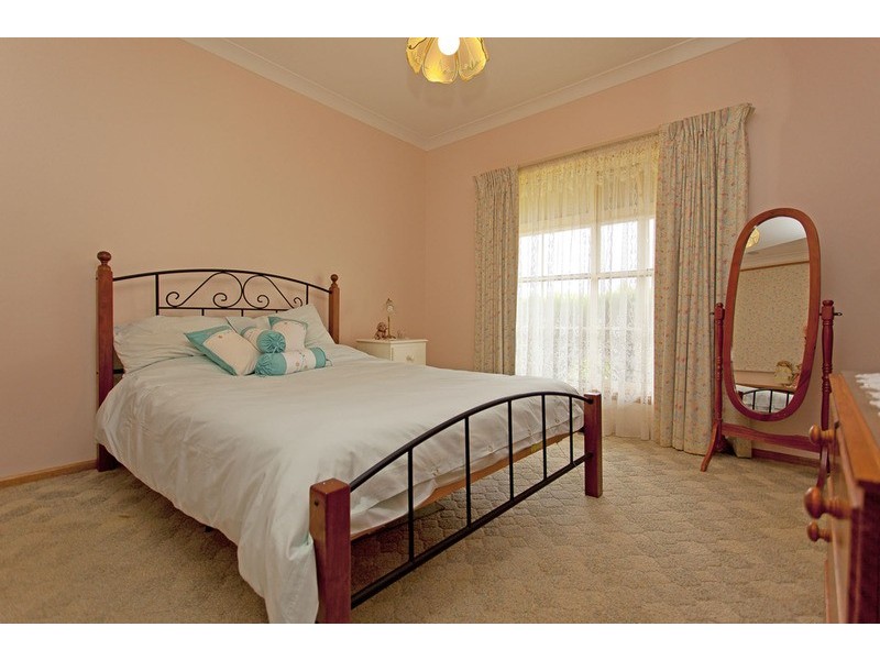 2 Glen Avon Terrace, Wodonga VIC 3690