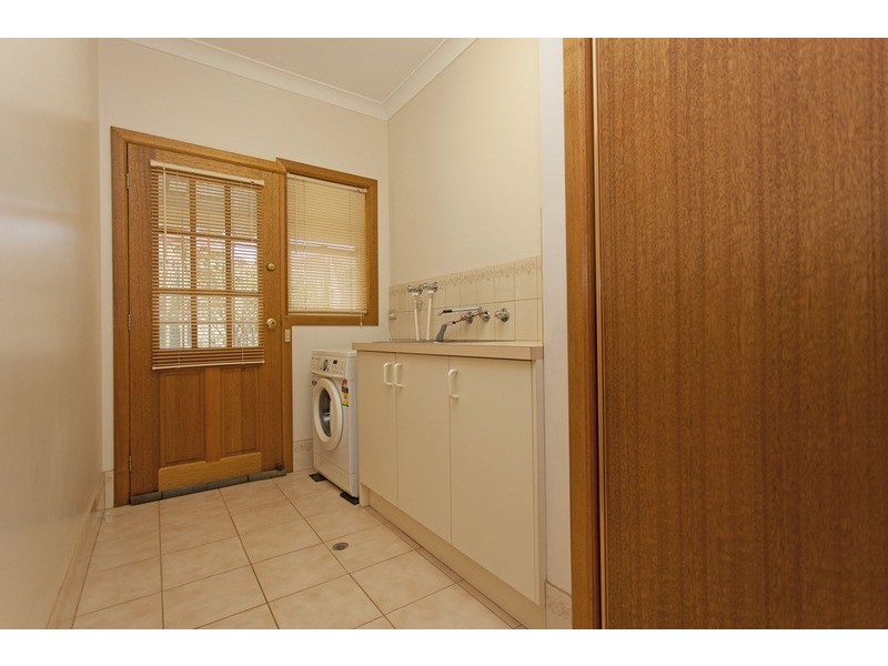 2 Glen Avon Terrace, Wodonga VIC 3690