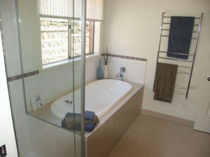 13 Ballara Drive, Wodonga VIC 3690