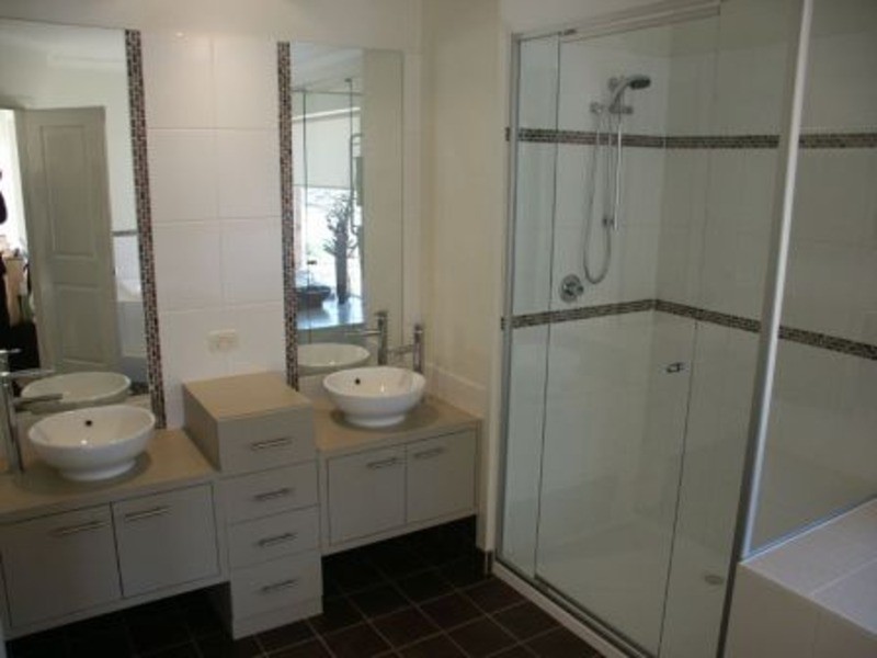 13 Ballara Drive, Wodonga VIC 3690