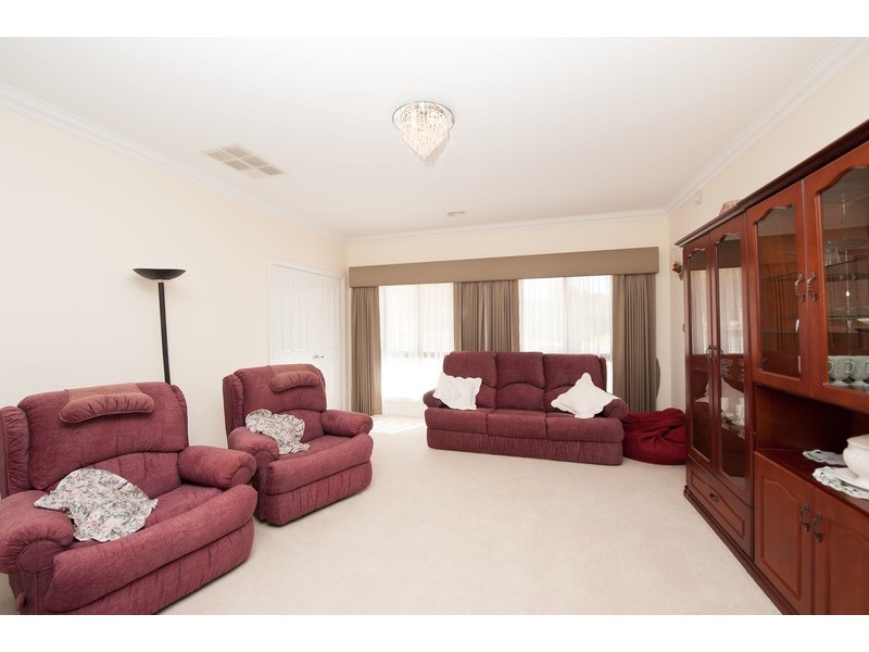 34 Clarendon Avenue, Wodonga VIC 3690