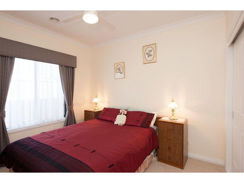 34 Clarendon Avenue, Wodonga VIC 3690