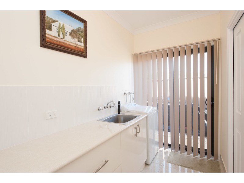 34 Clarendon Avenue, Wodonga VIC 3690