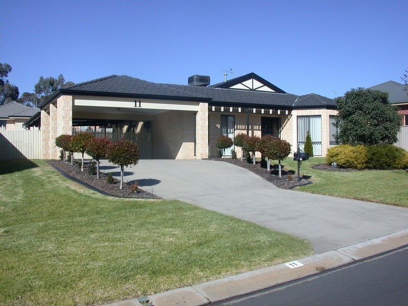 11 Firestone Way, Wodonga VIC 3690