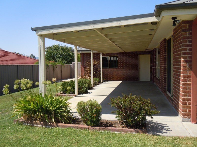 11 Ambrose Crescent, Wodonga VIC 3690