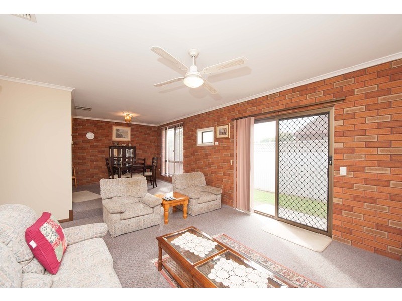 1/698-700 Lavis Street, East Albury NSW 2640