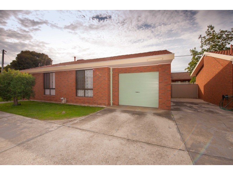 1/698-700 Lavis Street, East Albury NSW 2640