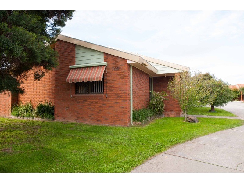 1/698-700 Lavis Street, East Albury NSW 2640