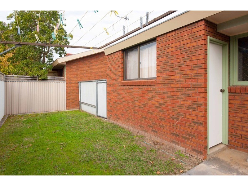 1/698-700 Lavis Street, East Albury NSW 2640