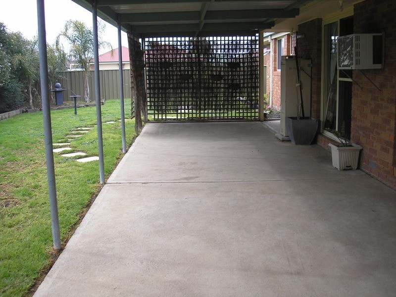 2 Koetong Crescent, Wodonga VIC 3690