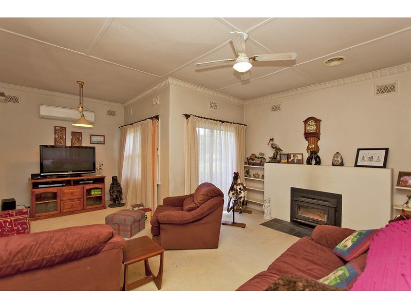 373 Toveys Road, Chiltern VIC 3683