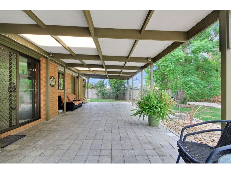 16 Chifley  Street, Wodonga VIC 3690