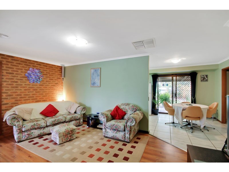 16 Chifley  Street, Wodonga VIC 3690