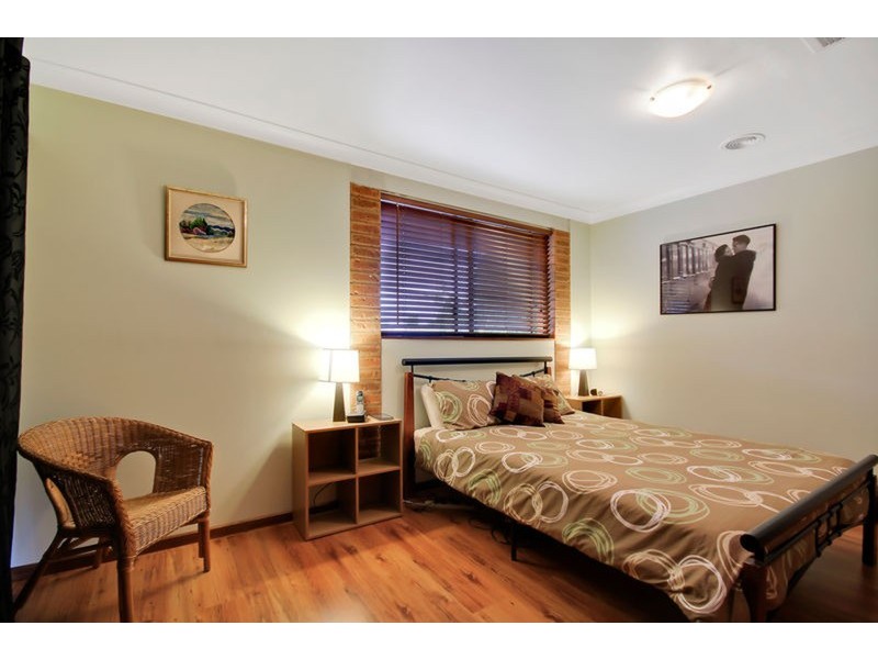 16 Chifley  Street, Wodonga VIC 3690