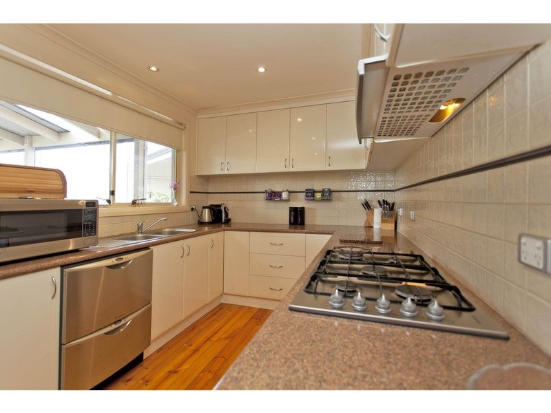 9 Holmes Court, Wodonga VIC 3690