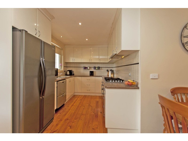 9 Holmes Court, Wodonga VIC 3690