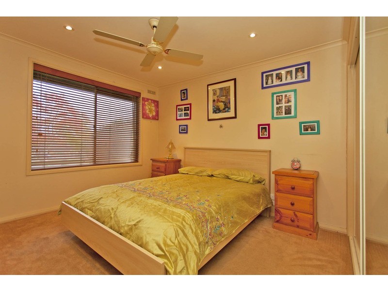 9 Holmes Court, Wodonga VIC 3690