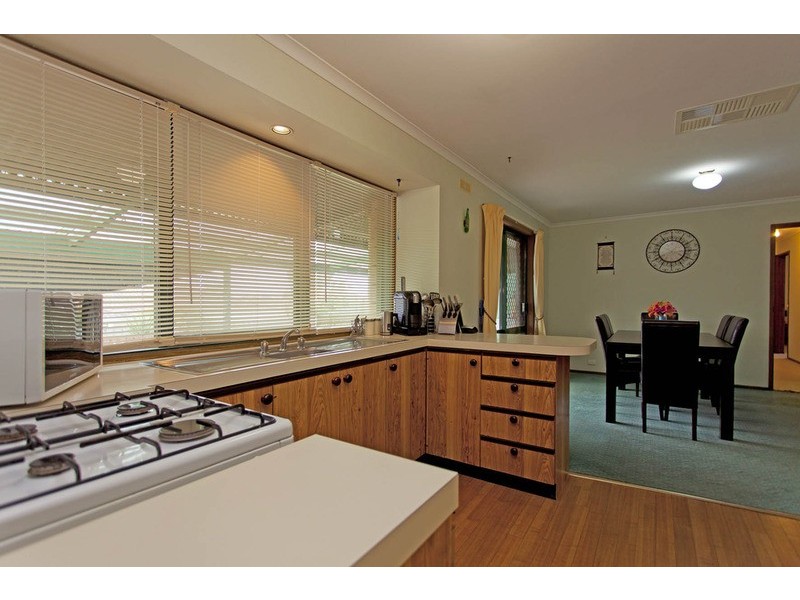 14 Cook Place, Wodonga VIC 3690