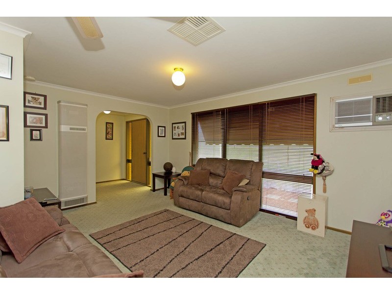 14 Cook Place, Wodonga VIC 3690
