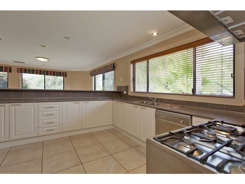 20 Oatlands Fairway, Wodonga VIC 3690