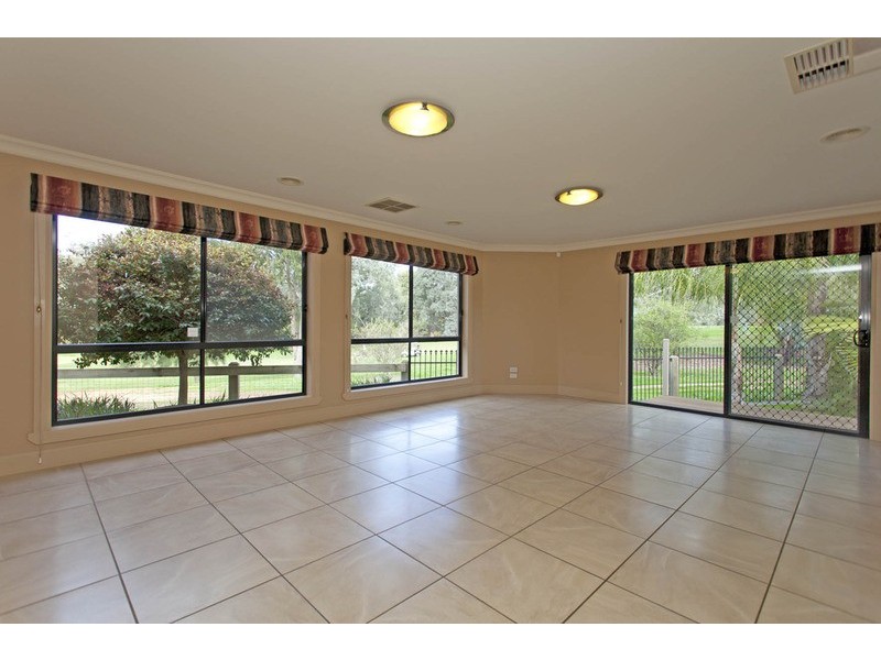 20 Oatlands Fairway, Wodonga VIC 3690