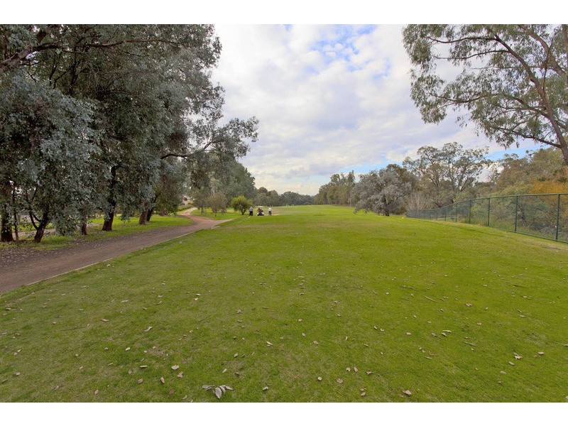 20 Oatlands Fairway, Wodonga VIC 3690