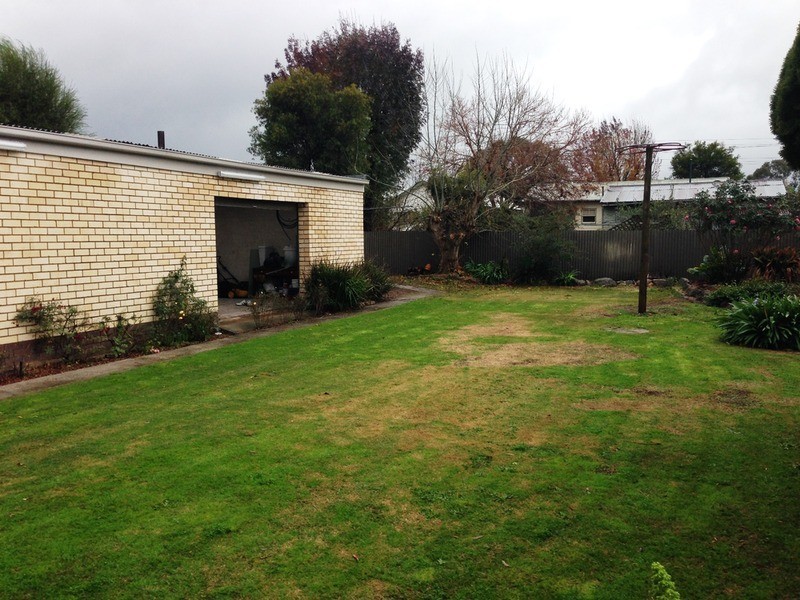 240 Kooba Street, North Albury NSW 2640