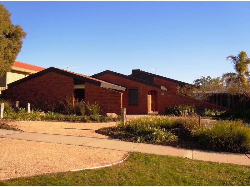 3 Sans Souci Drive, Wodonga VIC 3690