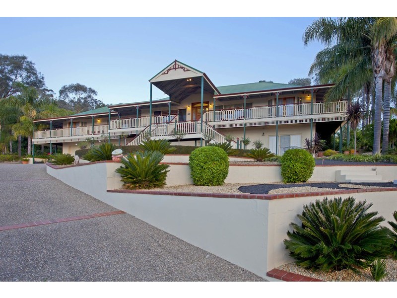 4 Caernarvon Court, Wodonga VIC 3690